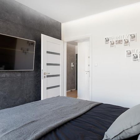 Apartament Boznicza Centrum พอซนาน ภายนอก รูปภาพ